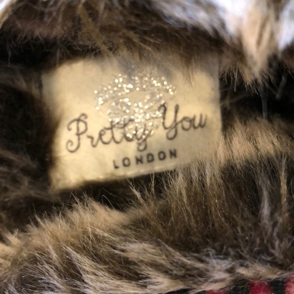 Pretty You London Slippers / Shoes M - Picture 3 of 5